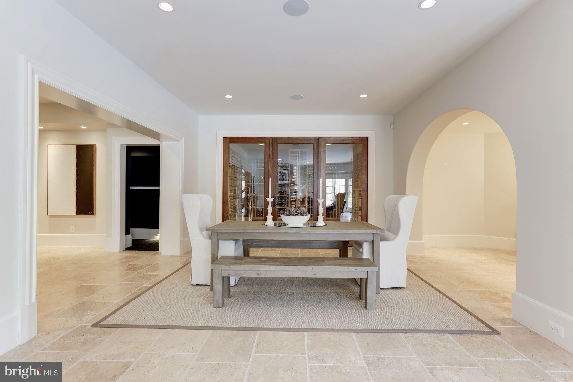 LANGLEY OAKS - Residential