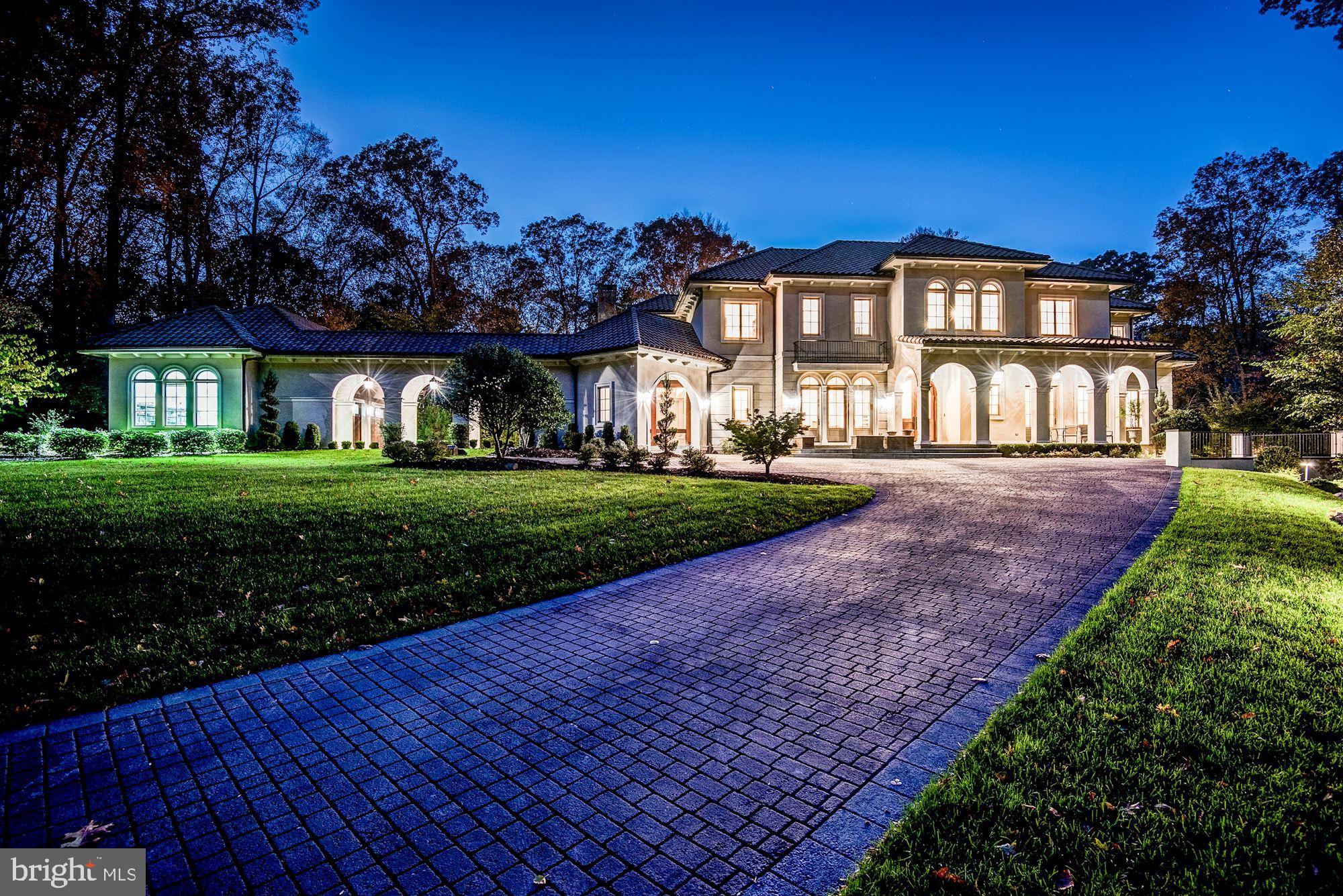 LANGLEY OAKS - Residential