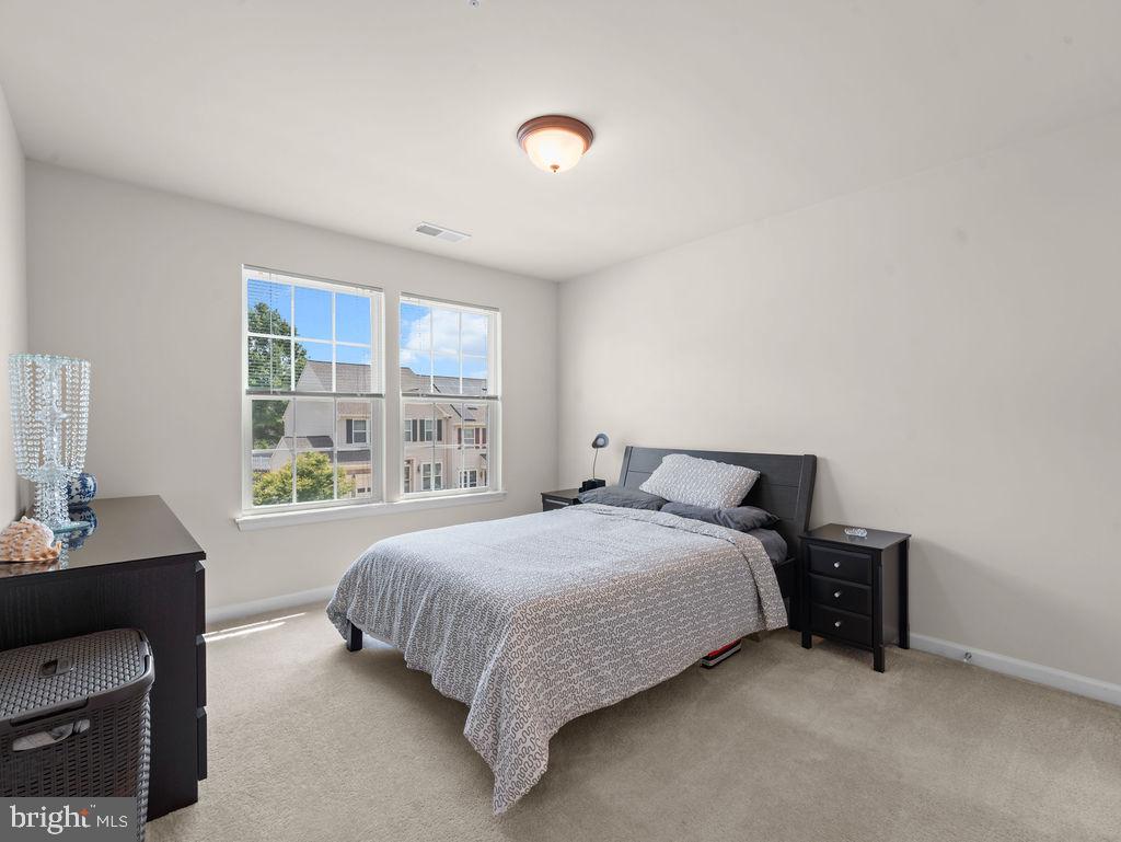 MONMOUTH MEADOWS - Residential