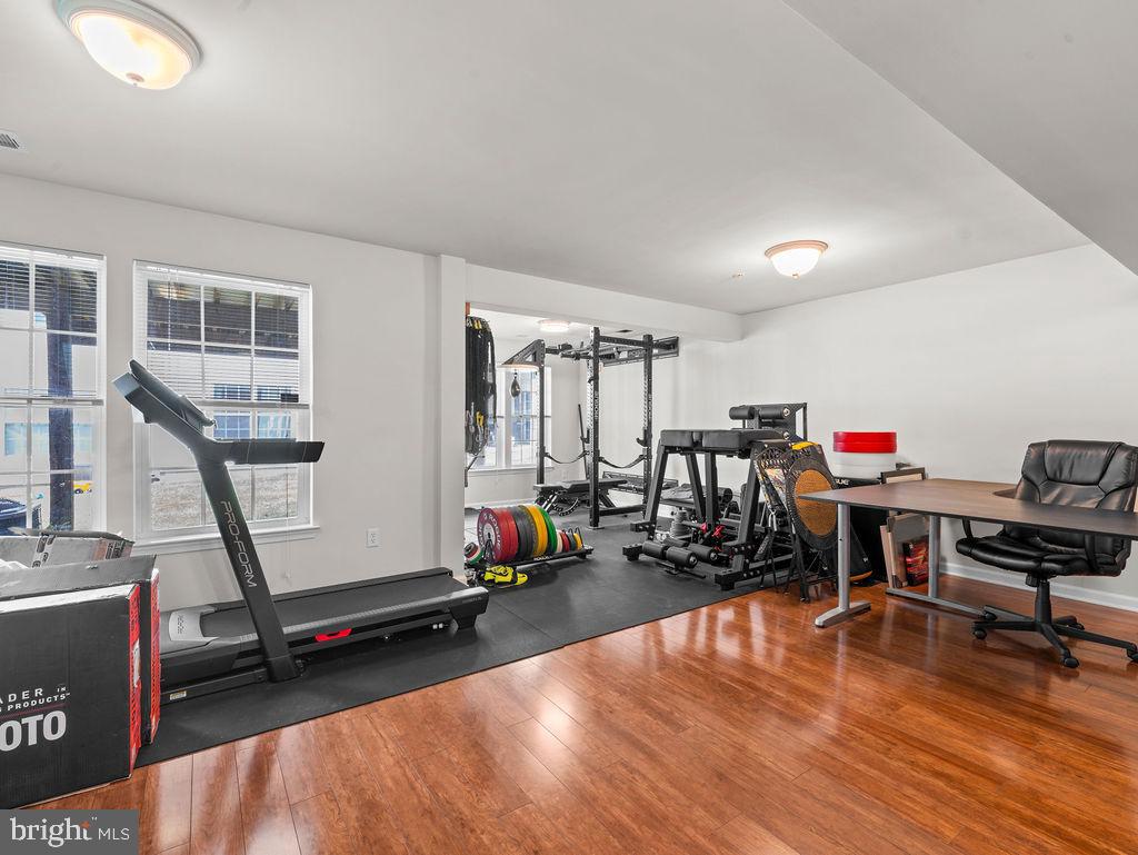 MONMOUTH MEADOWS - Residential
