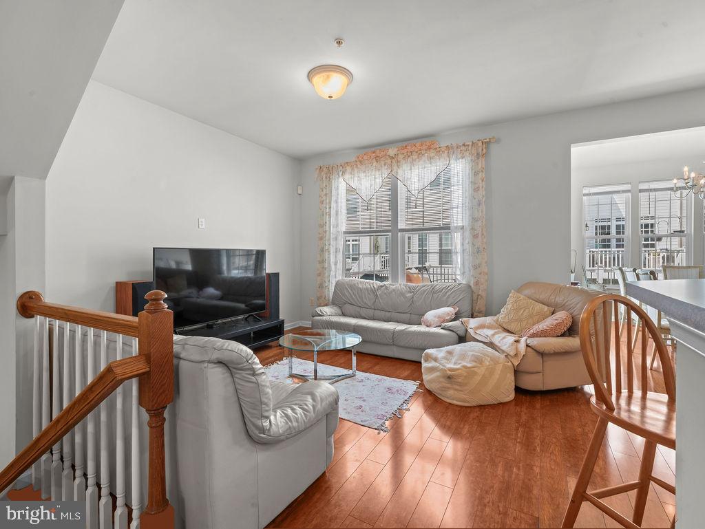 MONMOUTH MEADOWS - Residential