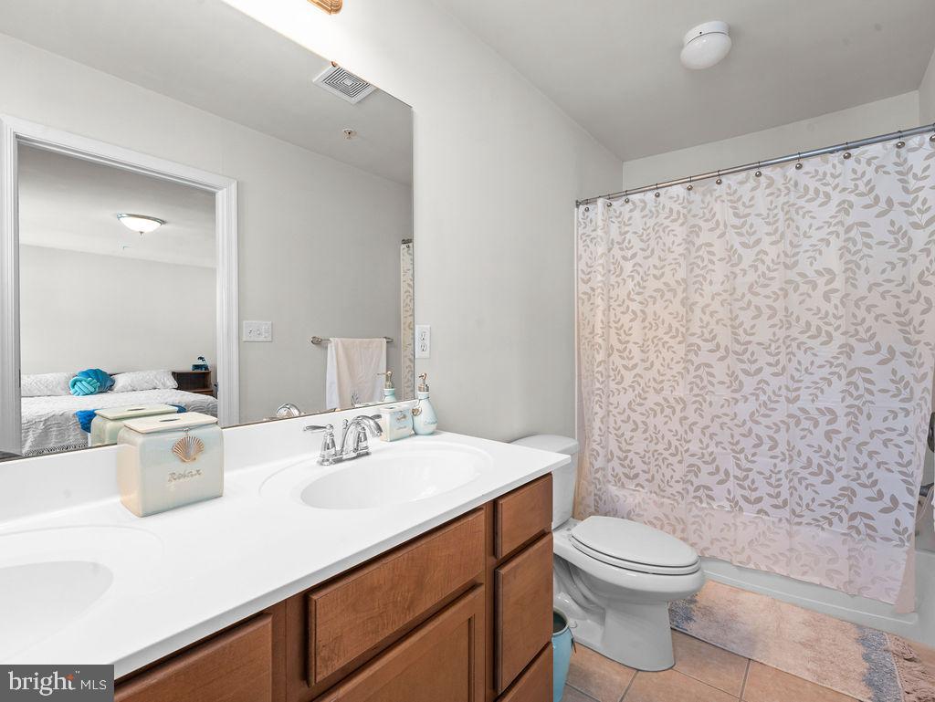 MONMOUTH MEADOWS - Residential