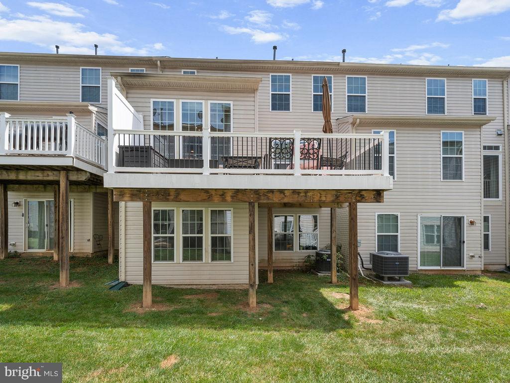 MONMOUTH MEADOWS - Residential