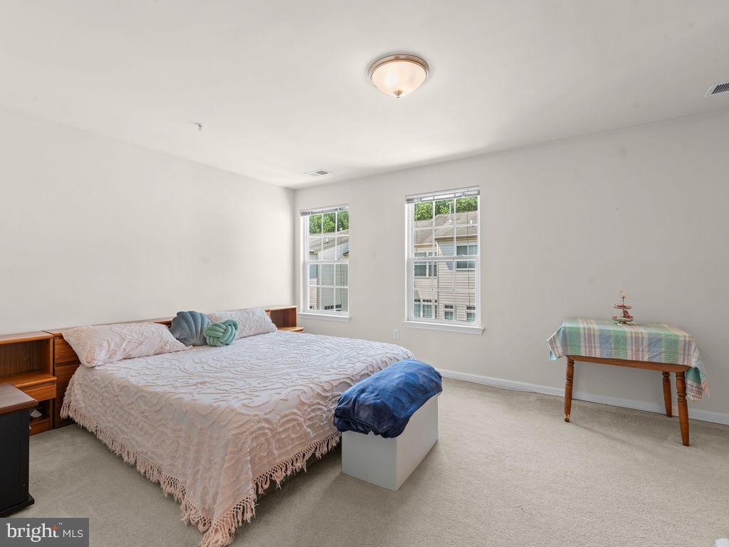 MONMOUTH MEADOWS - Residential