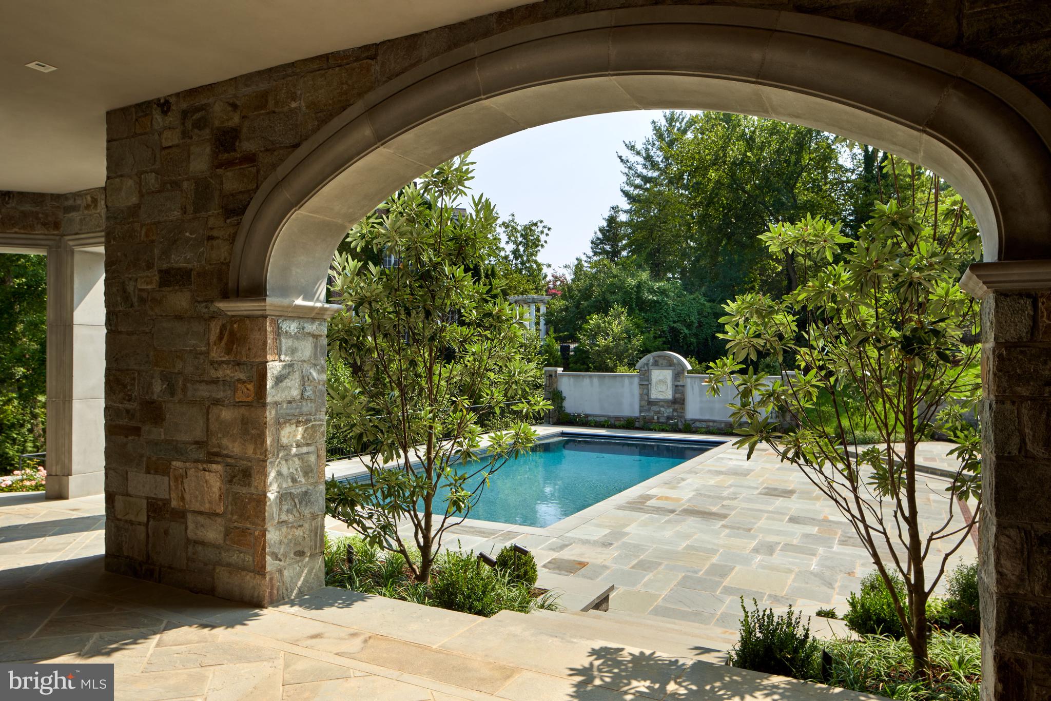 WESLEY HEIGHTS - Residential