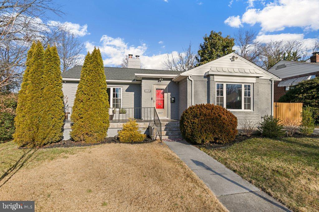 GLENVIEW - Residential