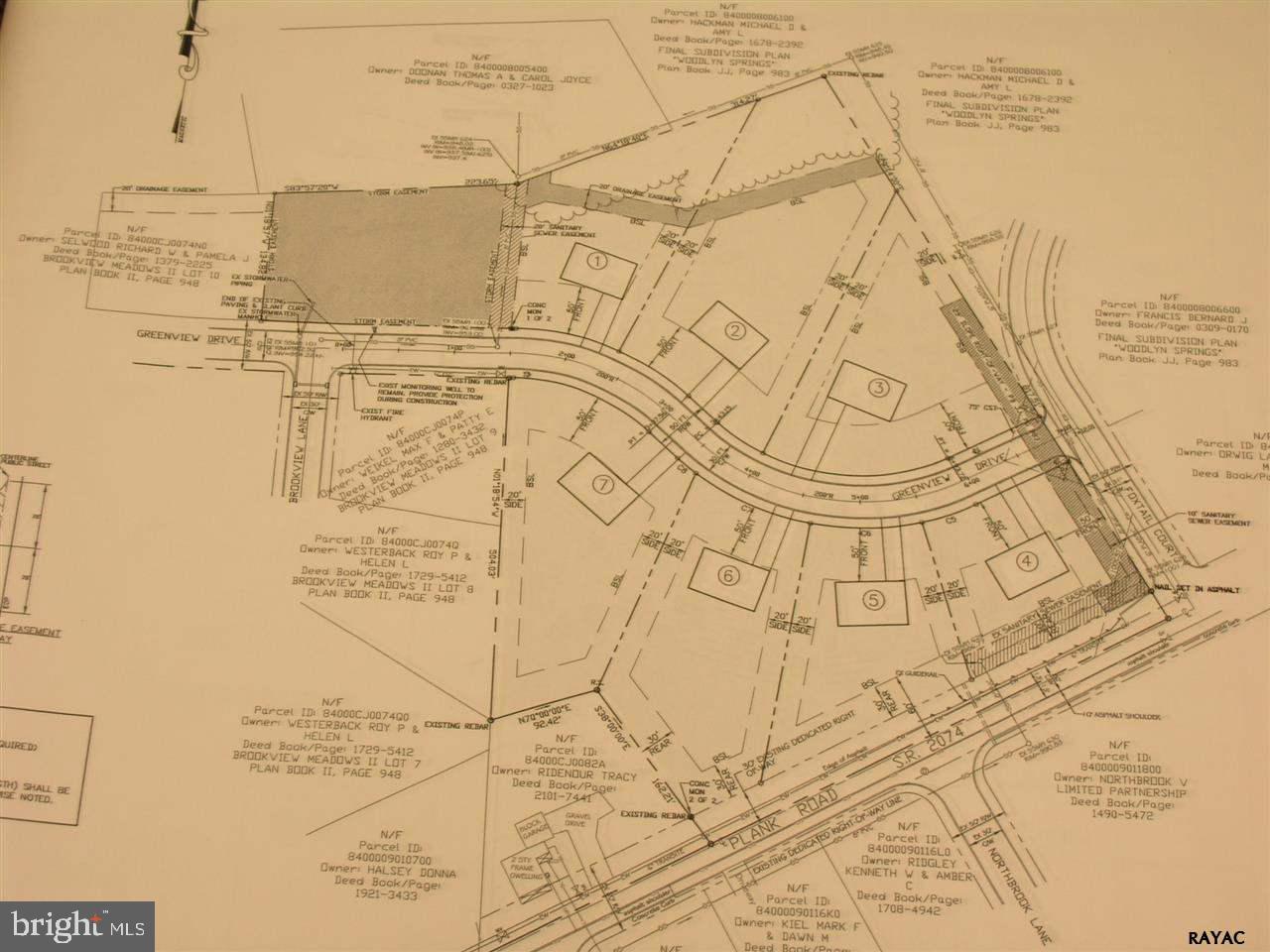 APPLE TREE COURT - Land