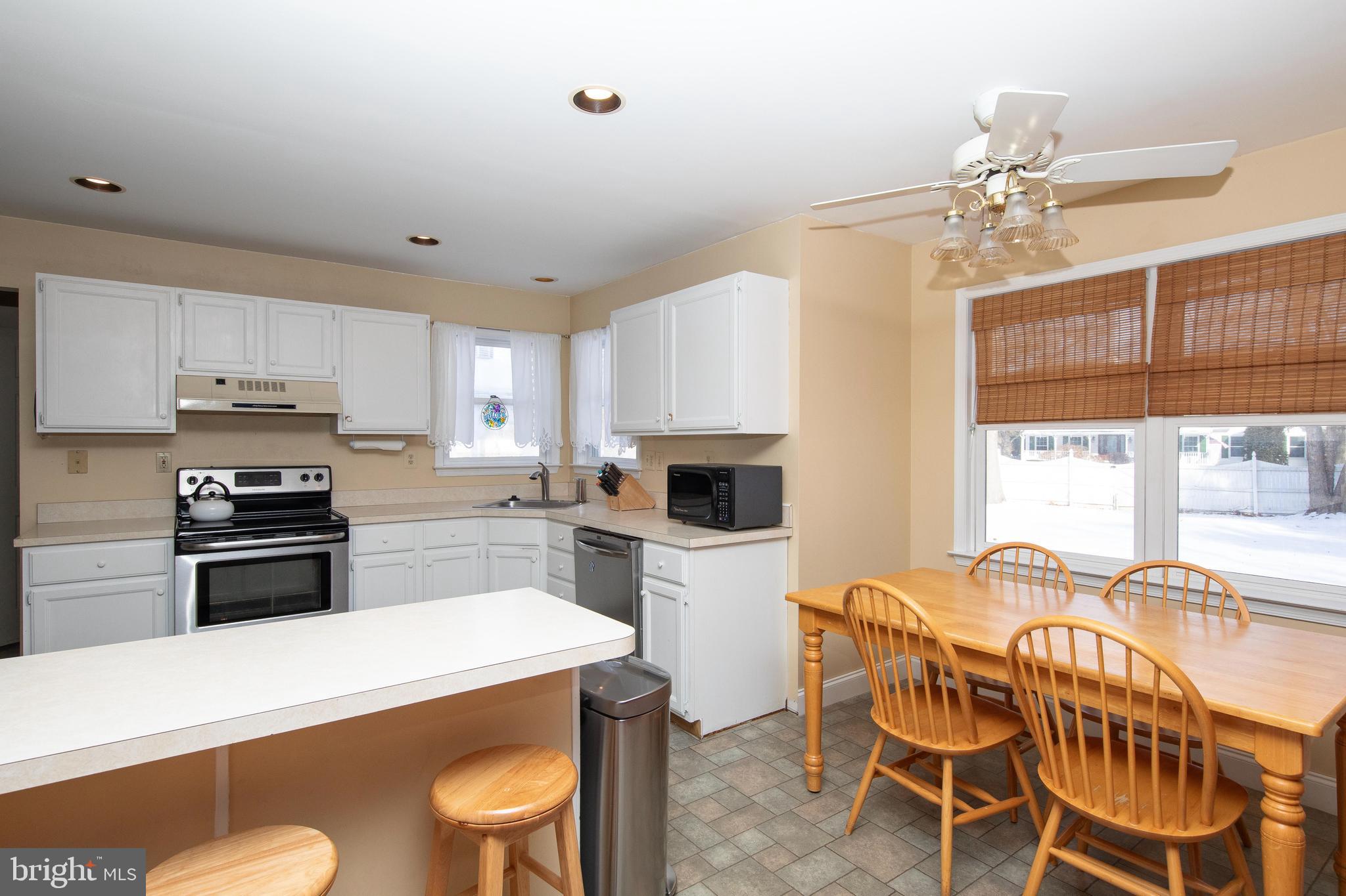 FOX CREEK - Residential