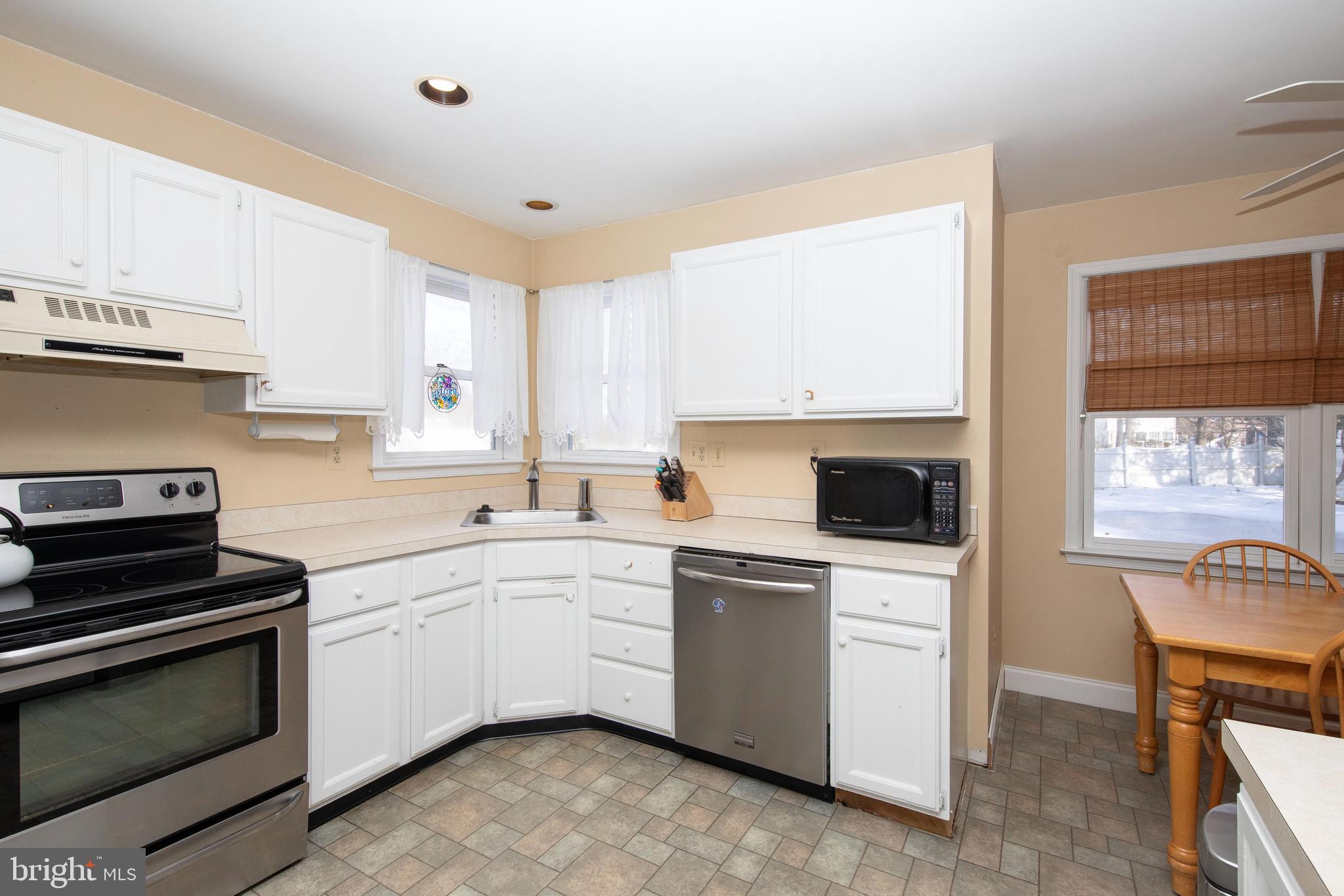 FOX CREEK - Residential