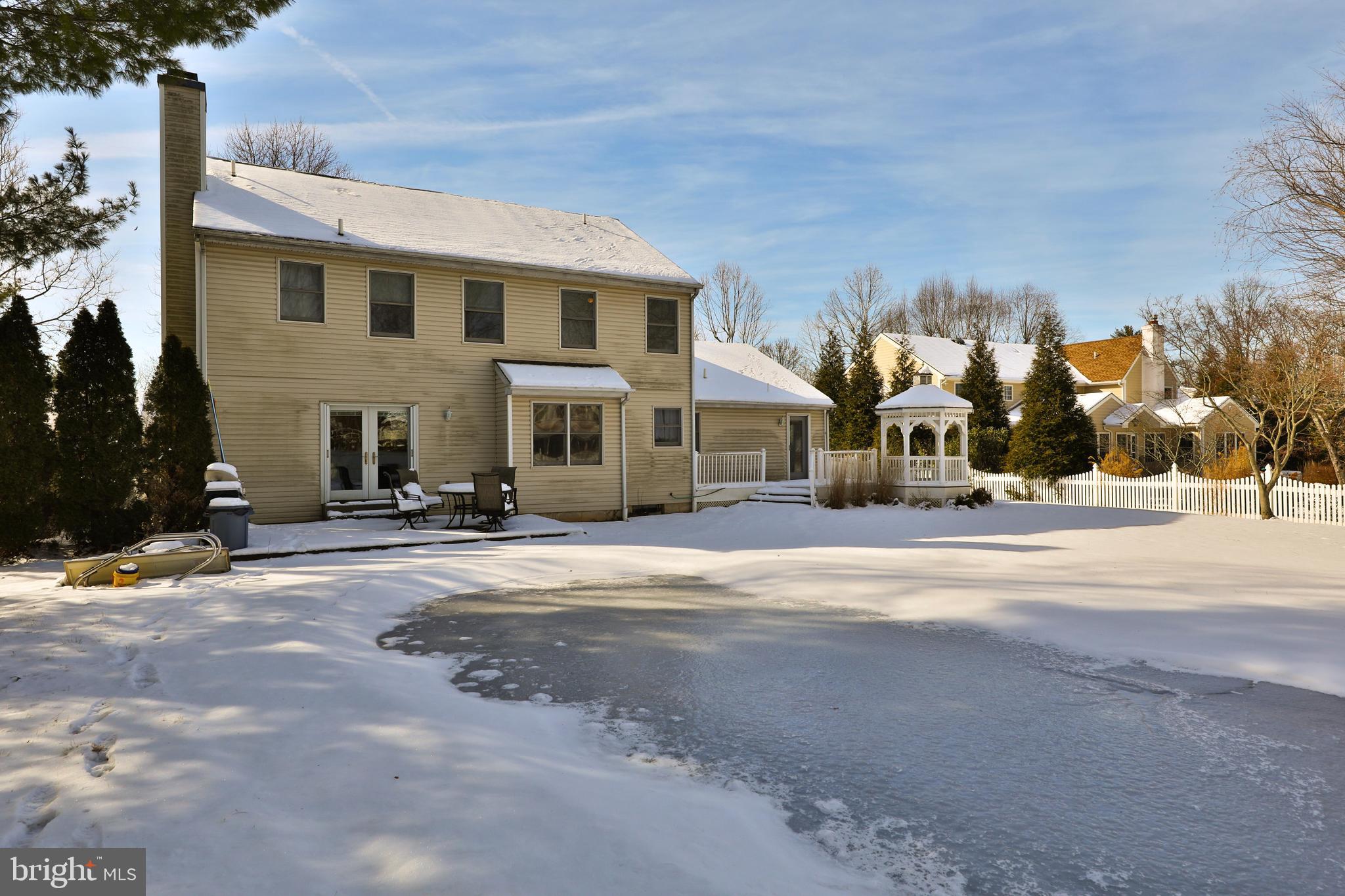 FOX CREEK - Residential