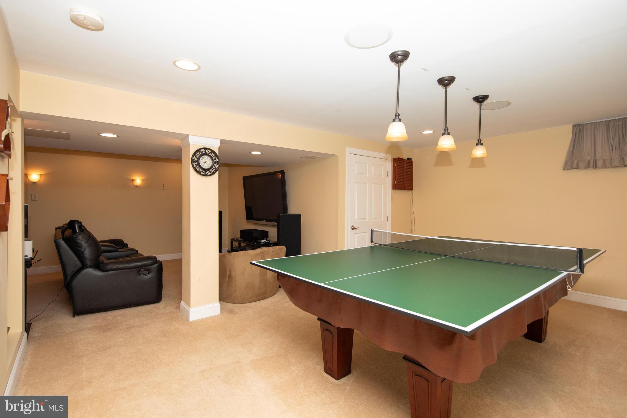 FOX CREEK - Residential