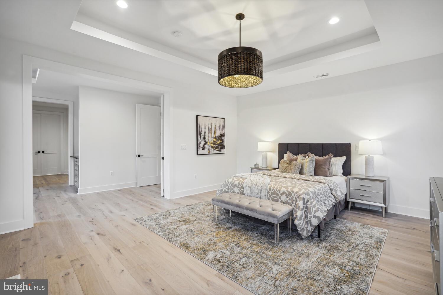 BROYHILLS MCLEAN ESTATES - Residential