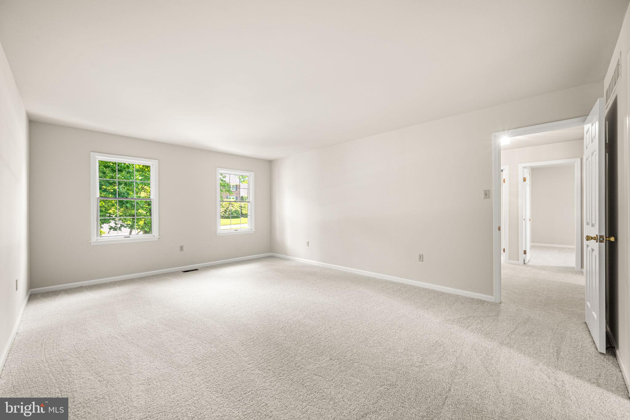 BOW TREE - Residential
