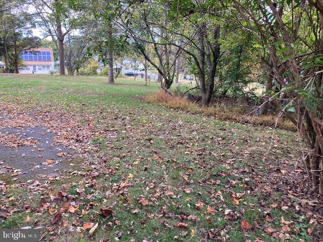 EDGEWOOD ROAD - Residential