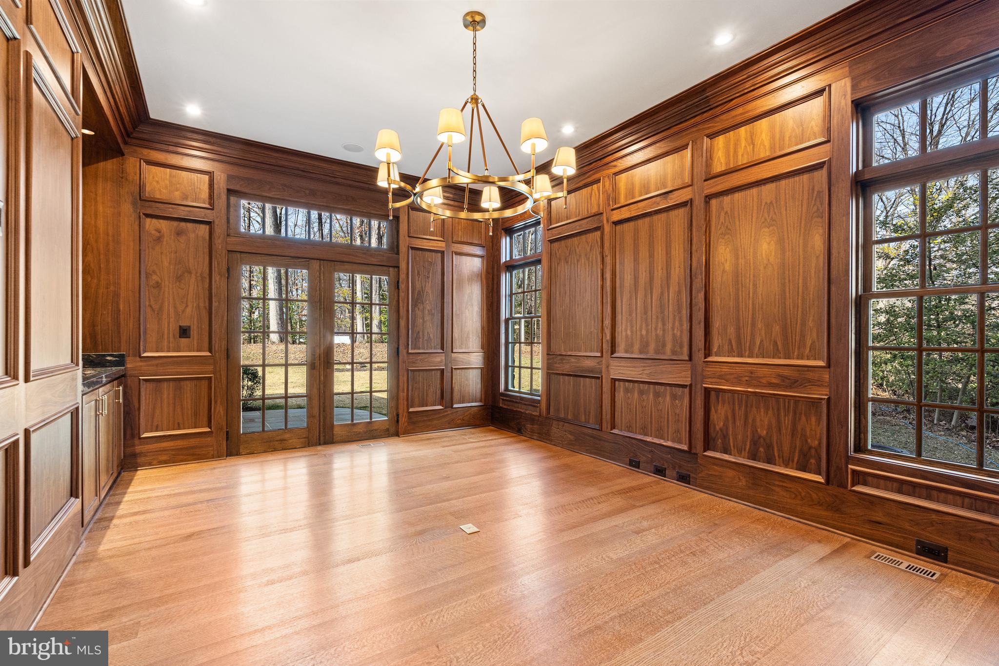 CHESTERBROOK WOODS - Residential