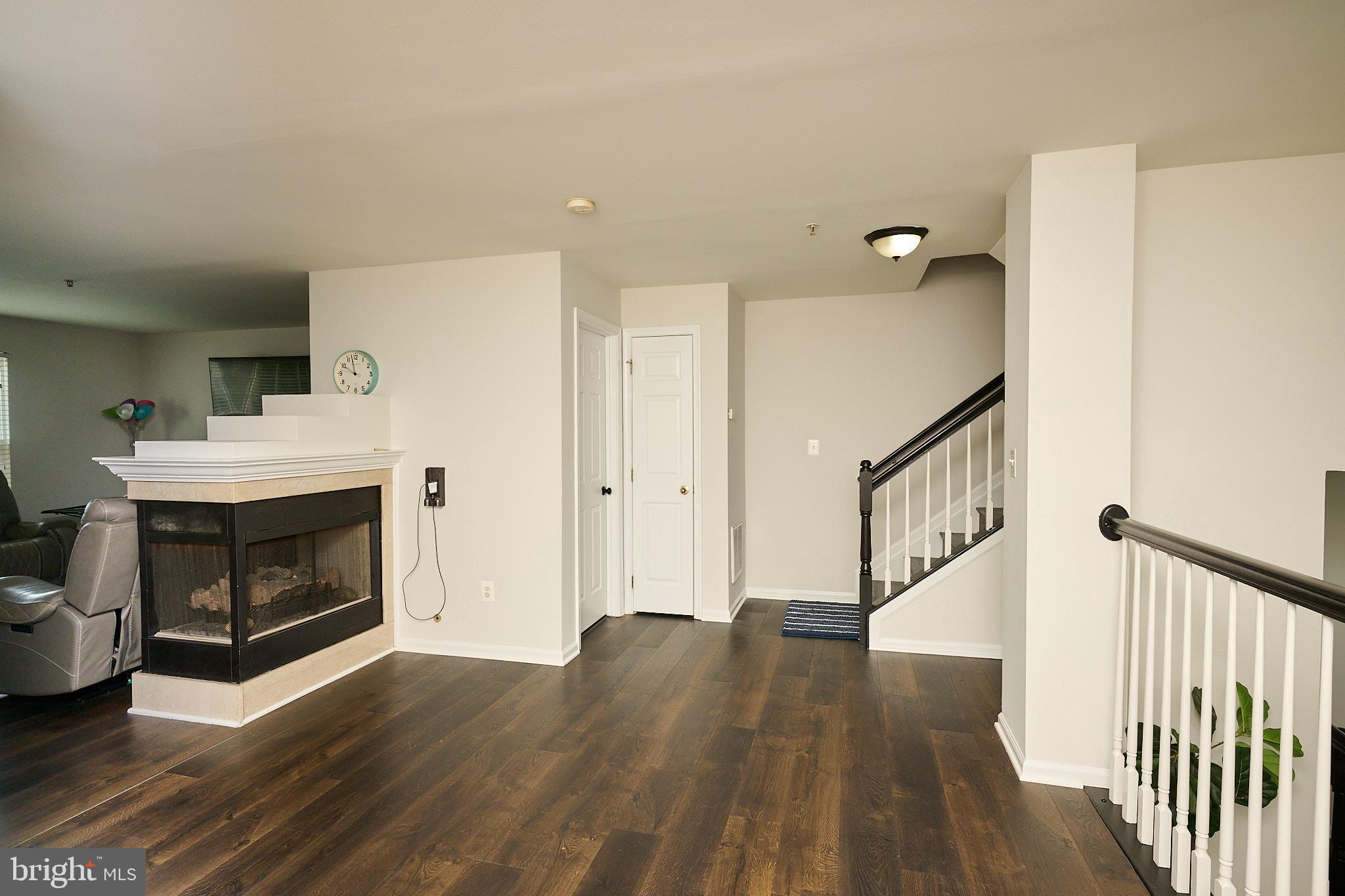 AMBER SPRING CONDOMINIUMS - Residential