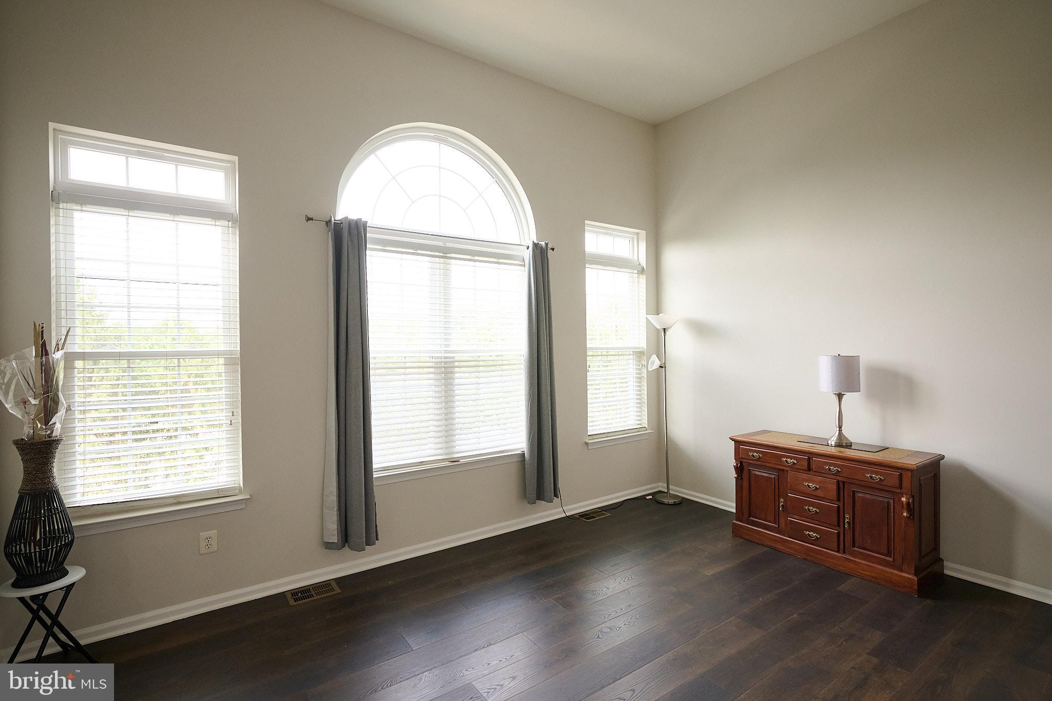 AMBER SPRING CONDOMINIUMS - Residential