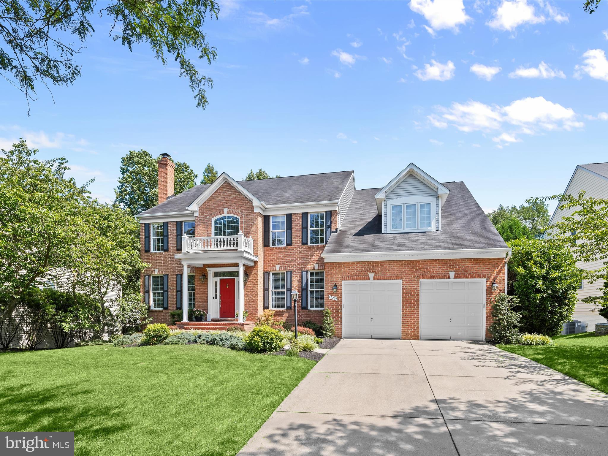 VILLAGE OF RIVER HILL - Residential