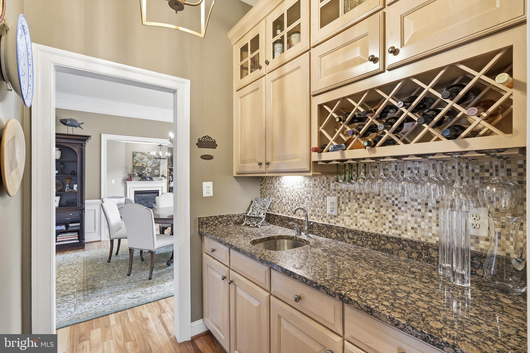 LANSDOWNE ON THE POTOMAC - Residential