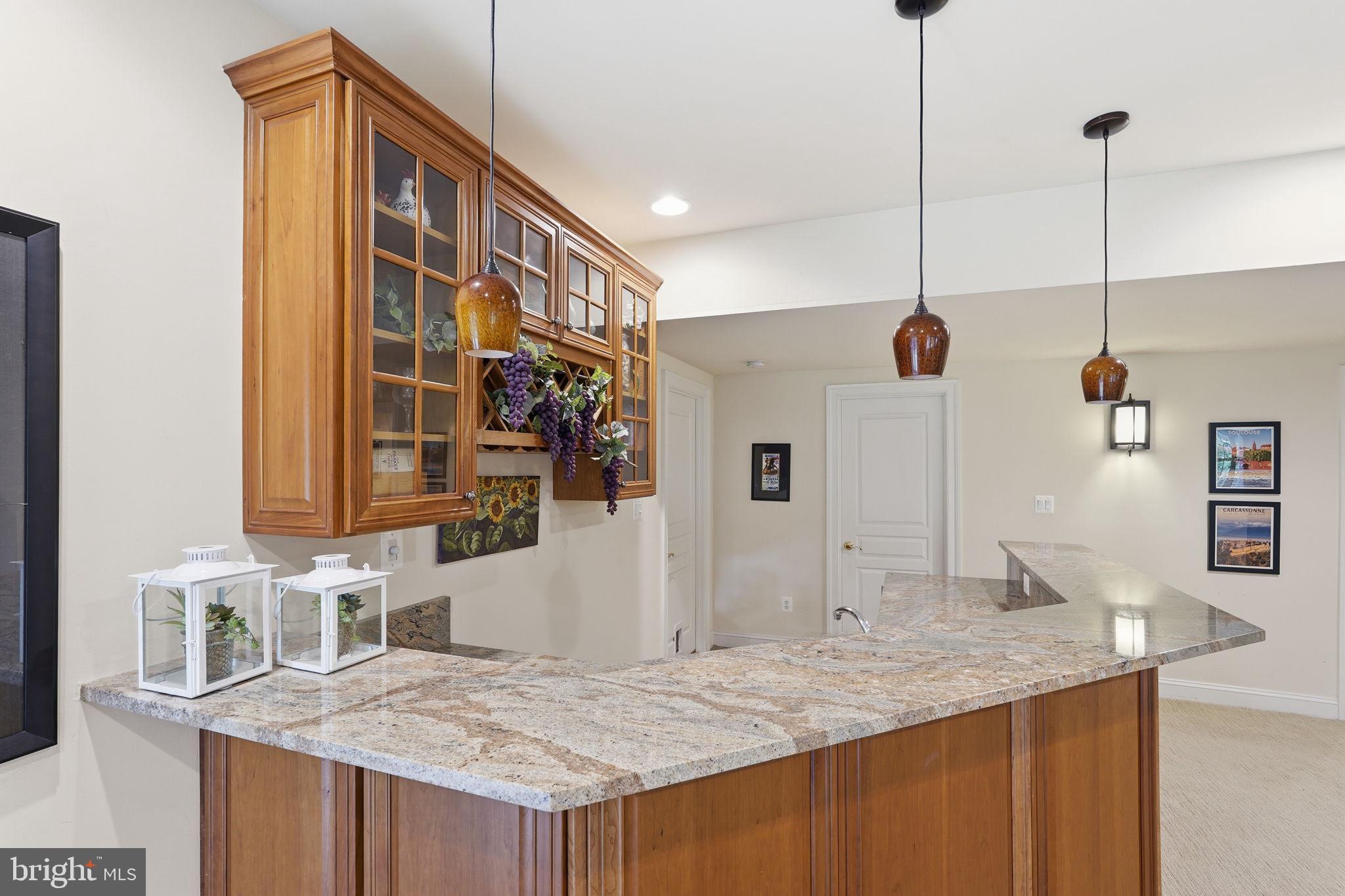 LANSDOWNE ON THE POTOMAC - Residential
