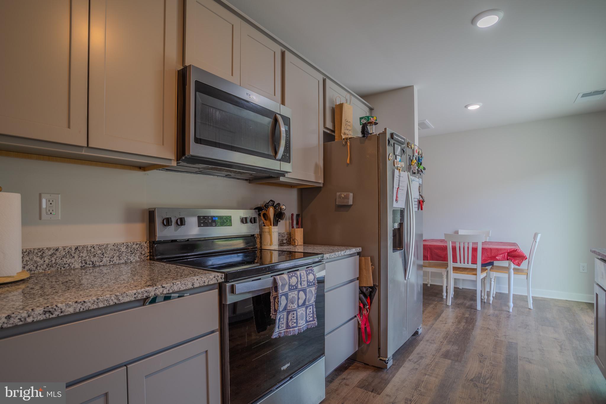 WAUGH - Residential