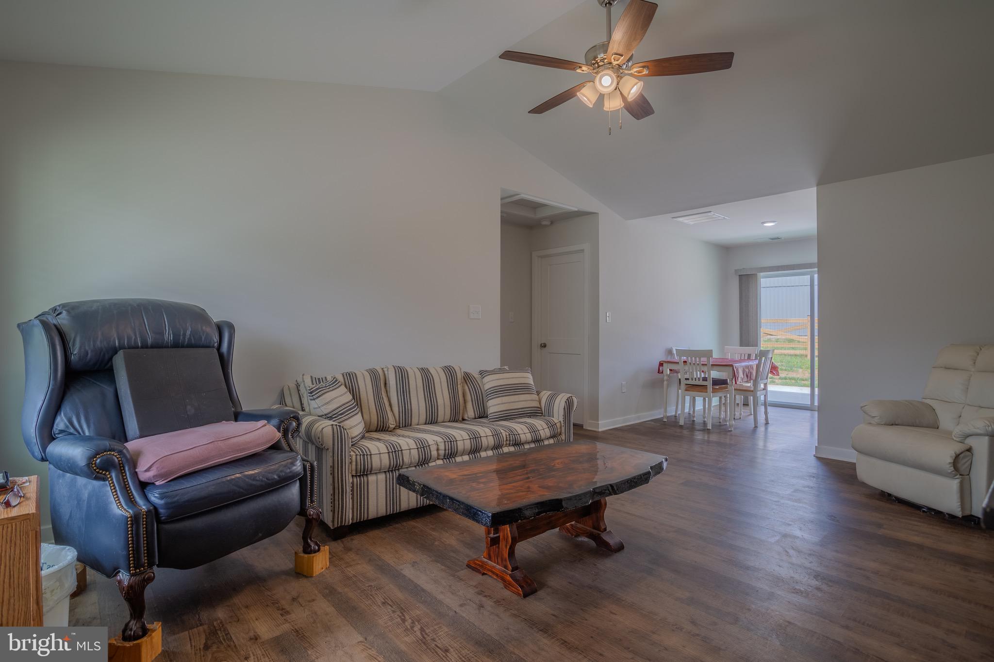WAUGH - Residential