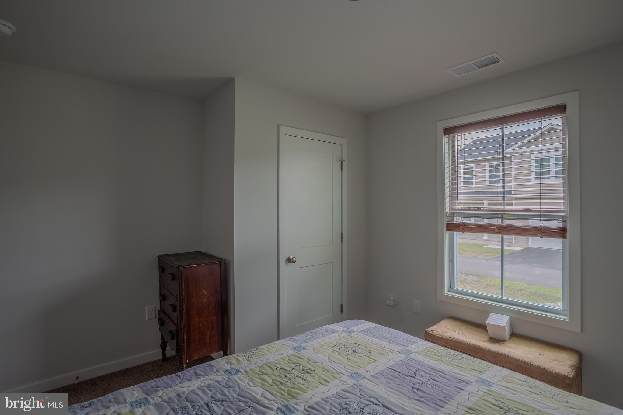 WAUGH - Residential