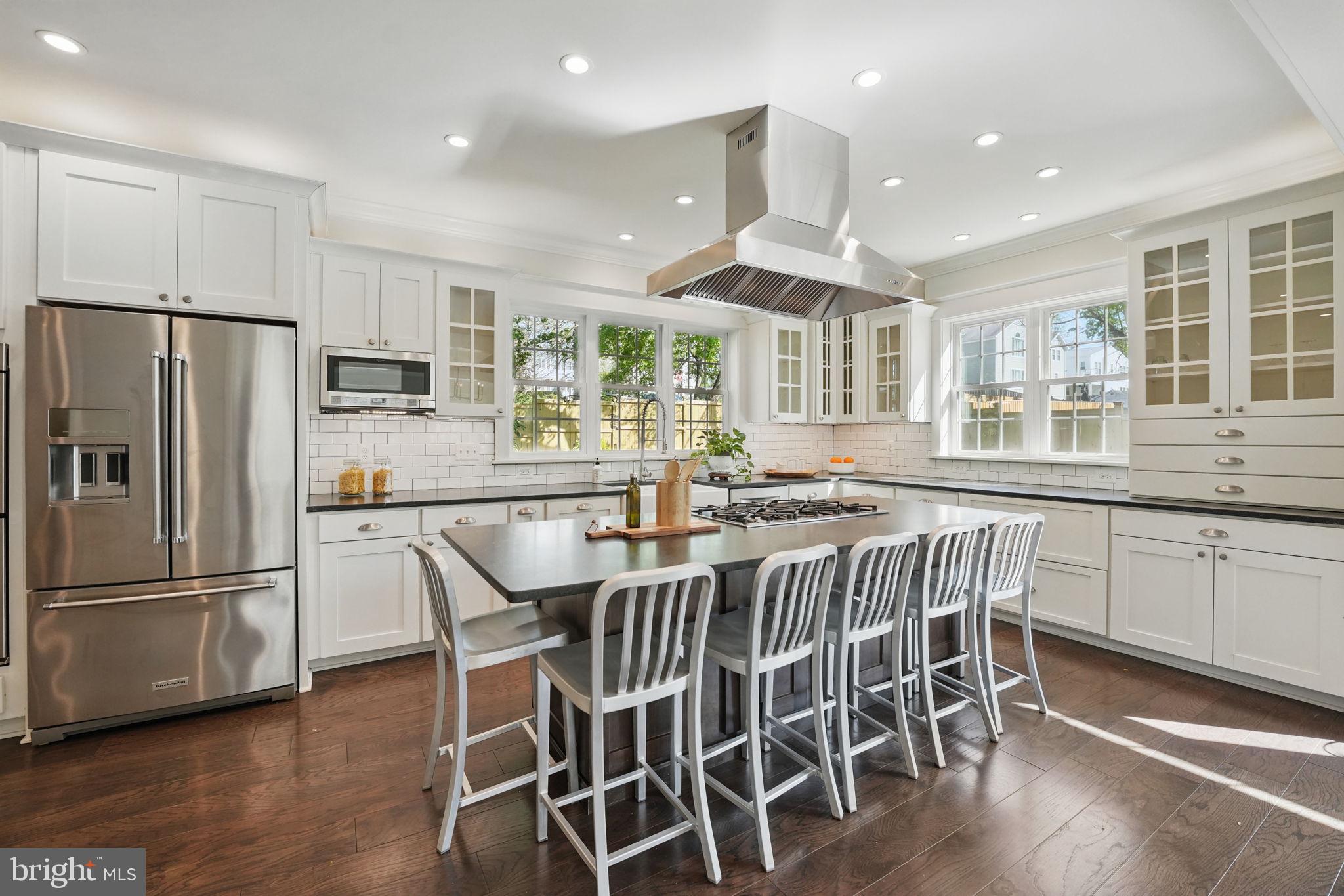 DOMINION HILLS - Residential