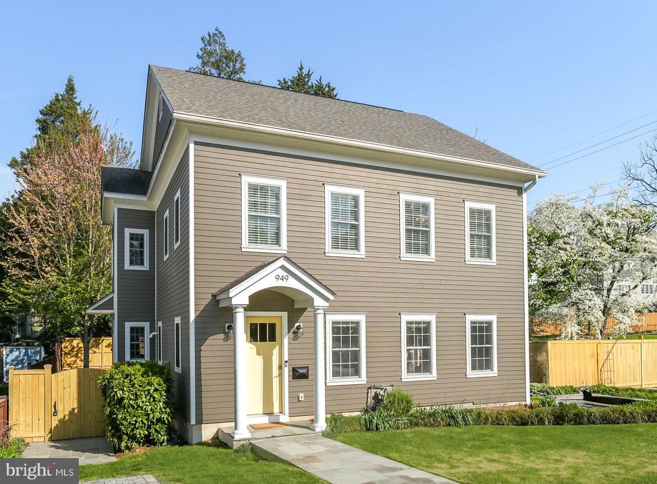 DOMINION HILLS - Residential