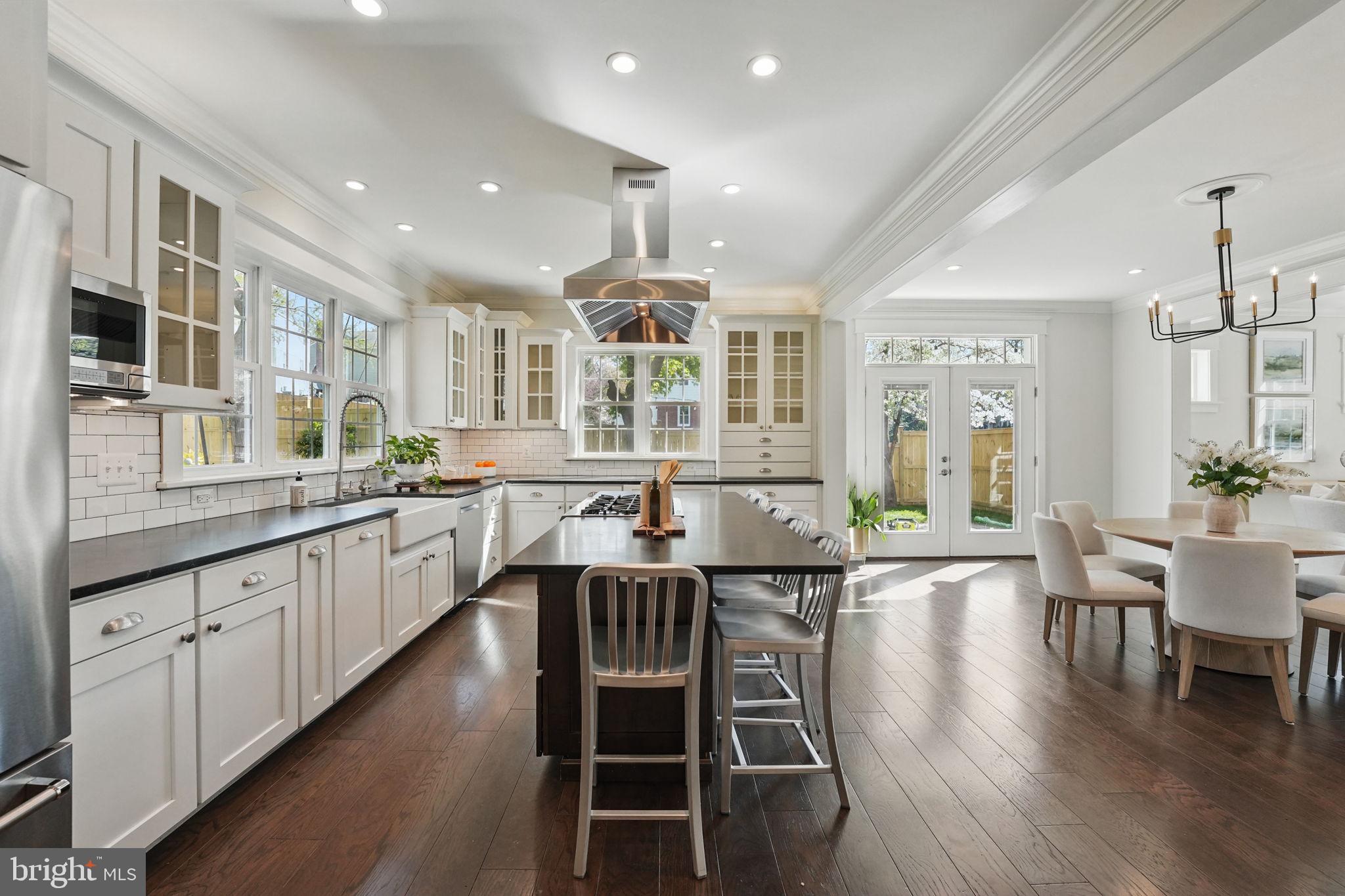 DOMINION HILLS - Residential