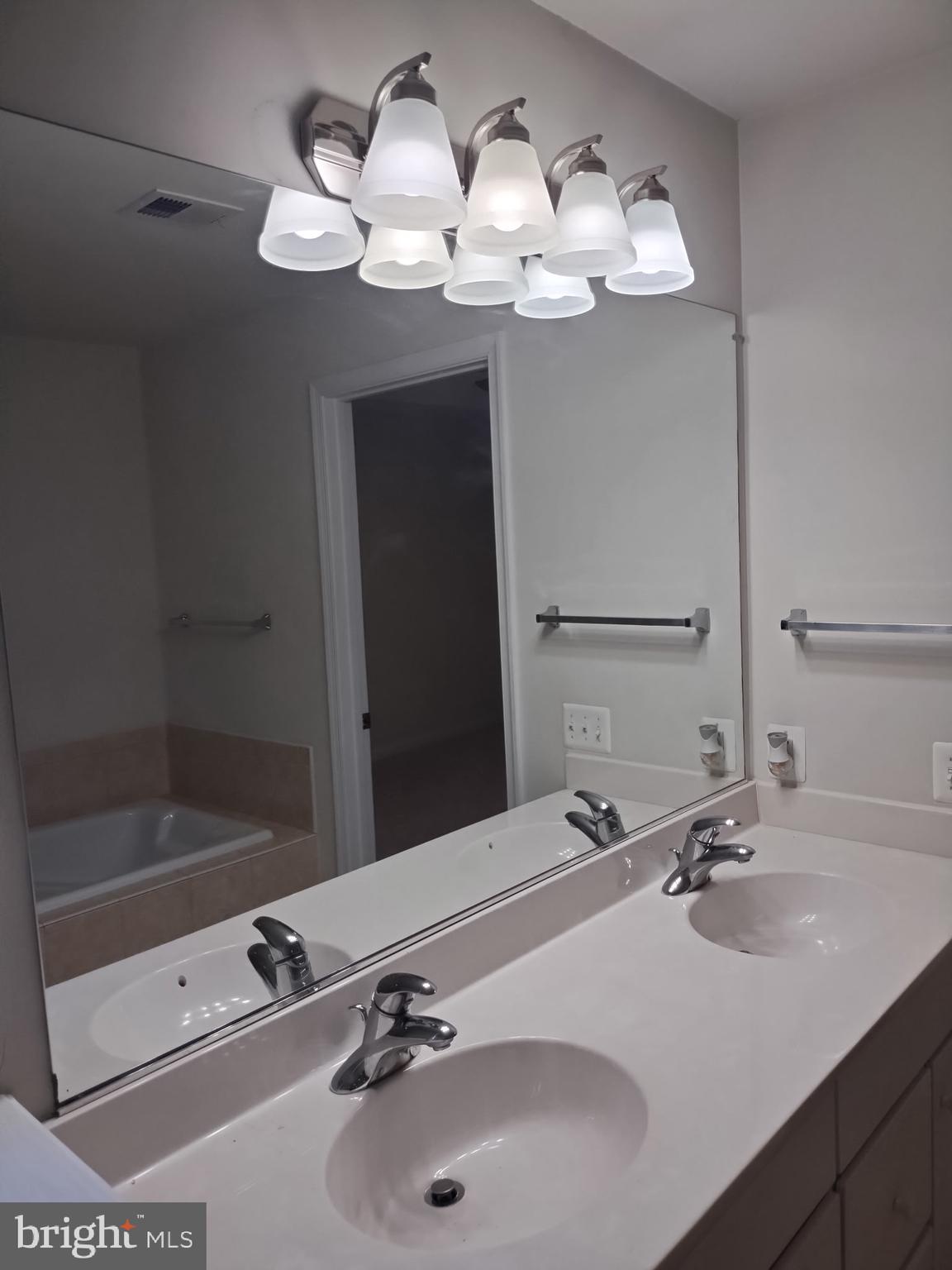 FAIRCREST - Residential