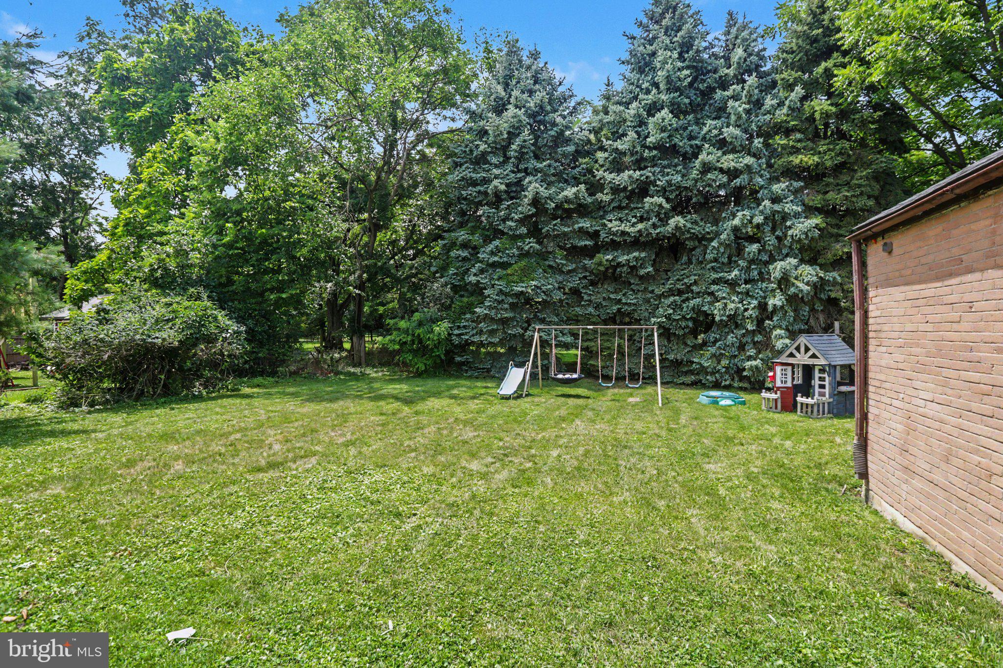 SILVER SPRING TWP - Residential