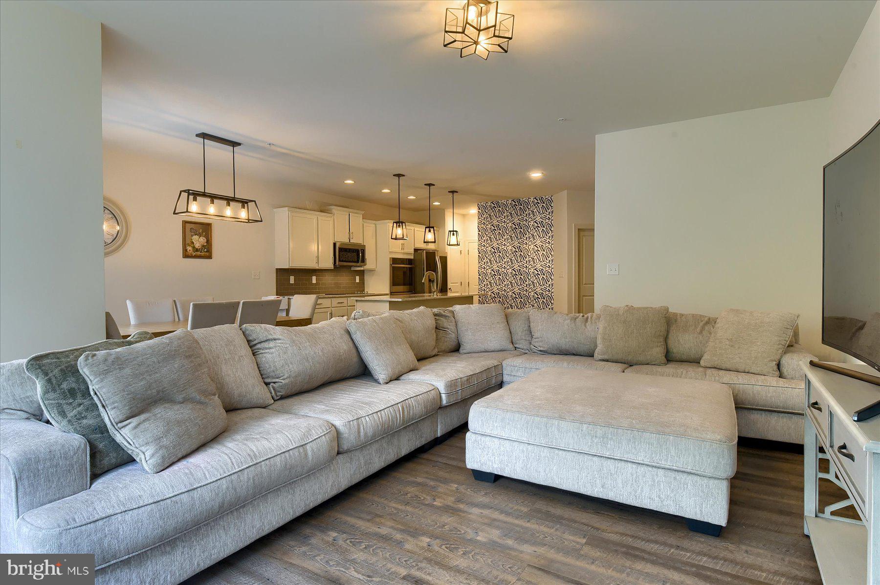WATERFORD - Residential