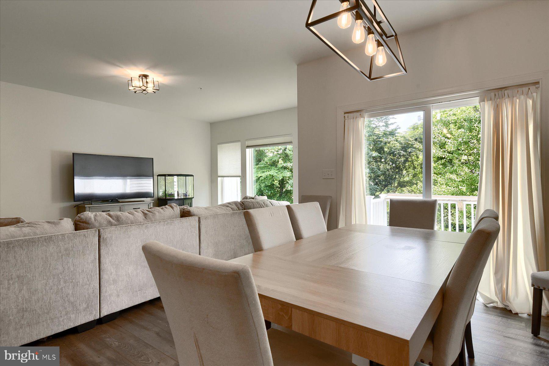 WATERFORD - Residential