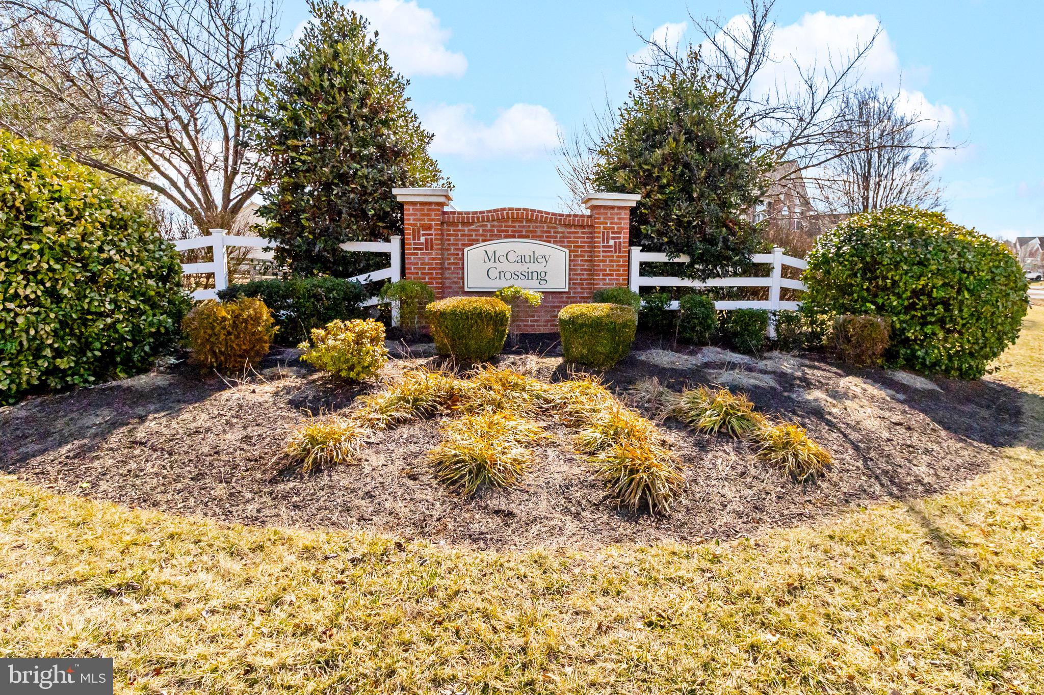 MCCAULEY CROSSING - Residential