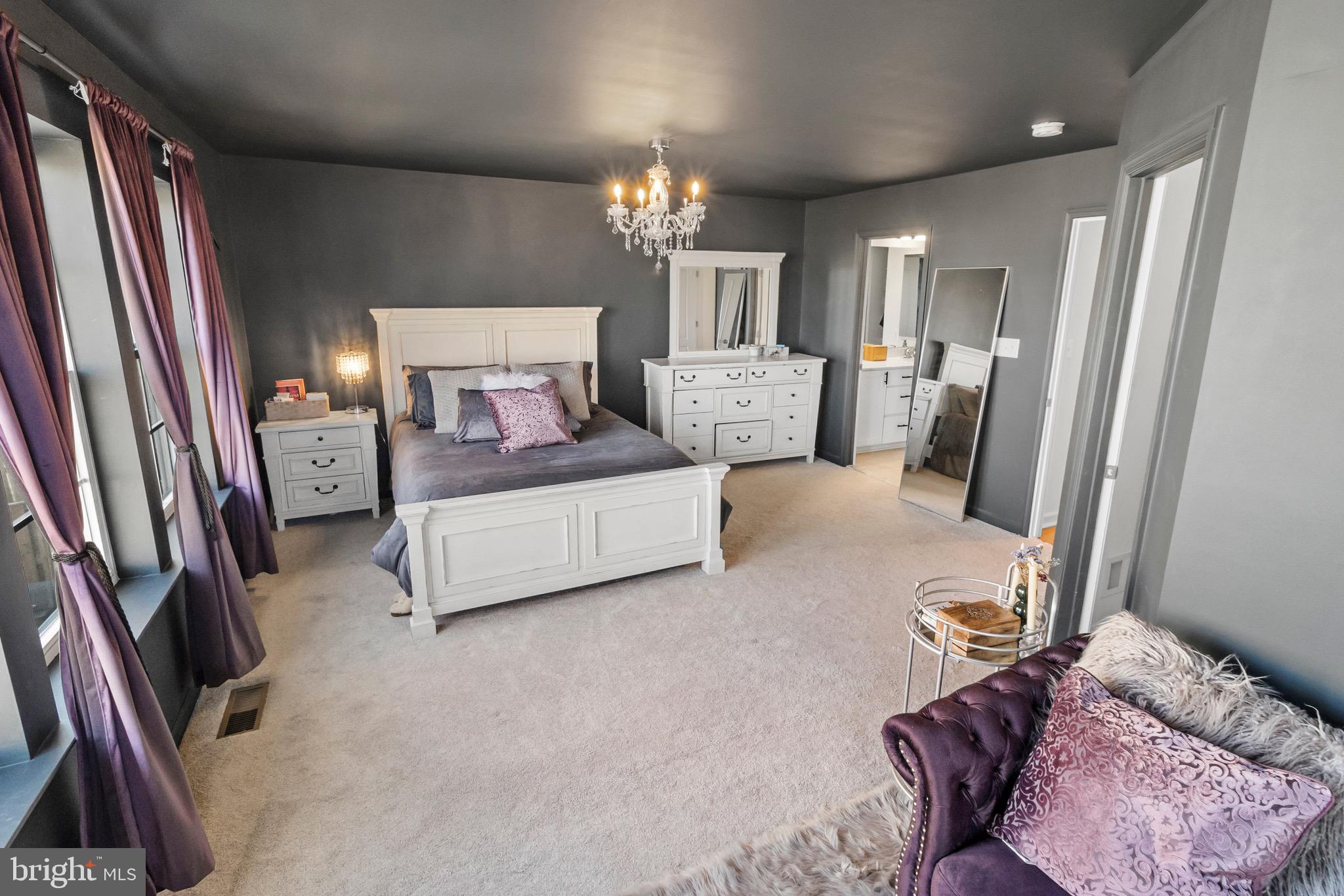 MCCAULEY CROSSING - Residential