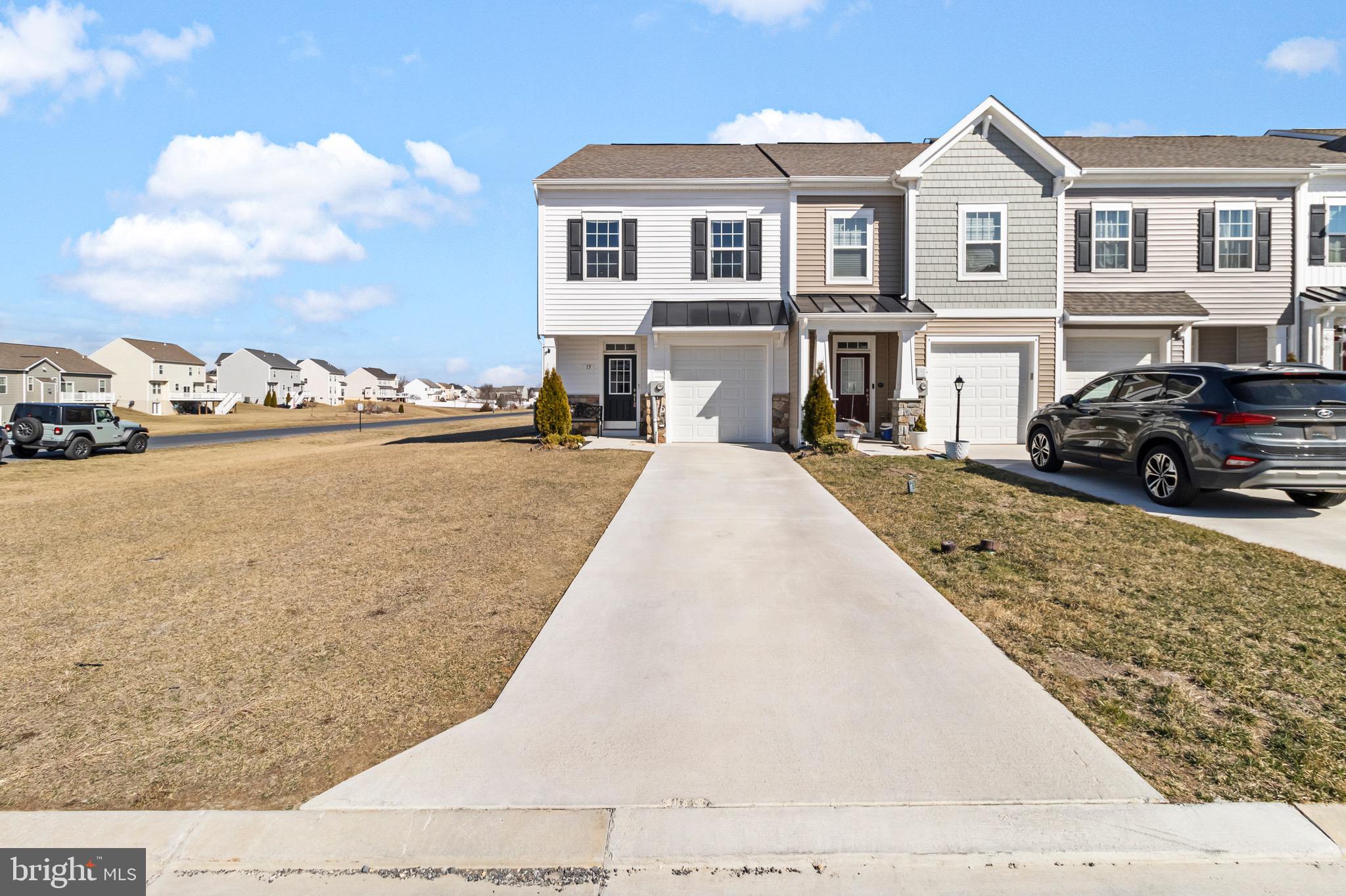 MCCAULEY CROSSING - Residential