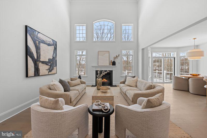 VILLAGE OF FOUR SEASONS - Residential