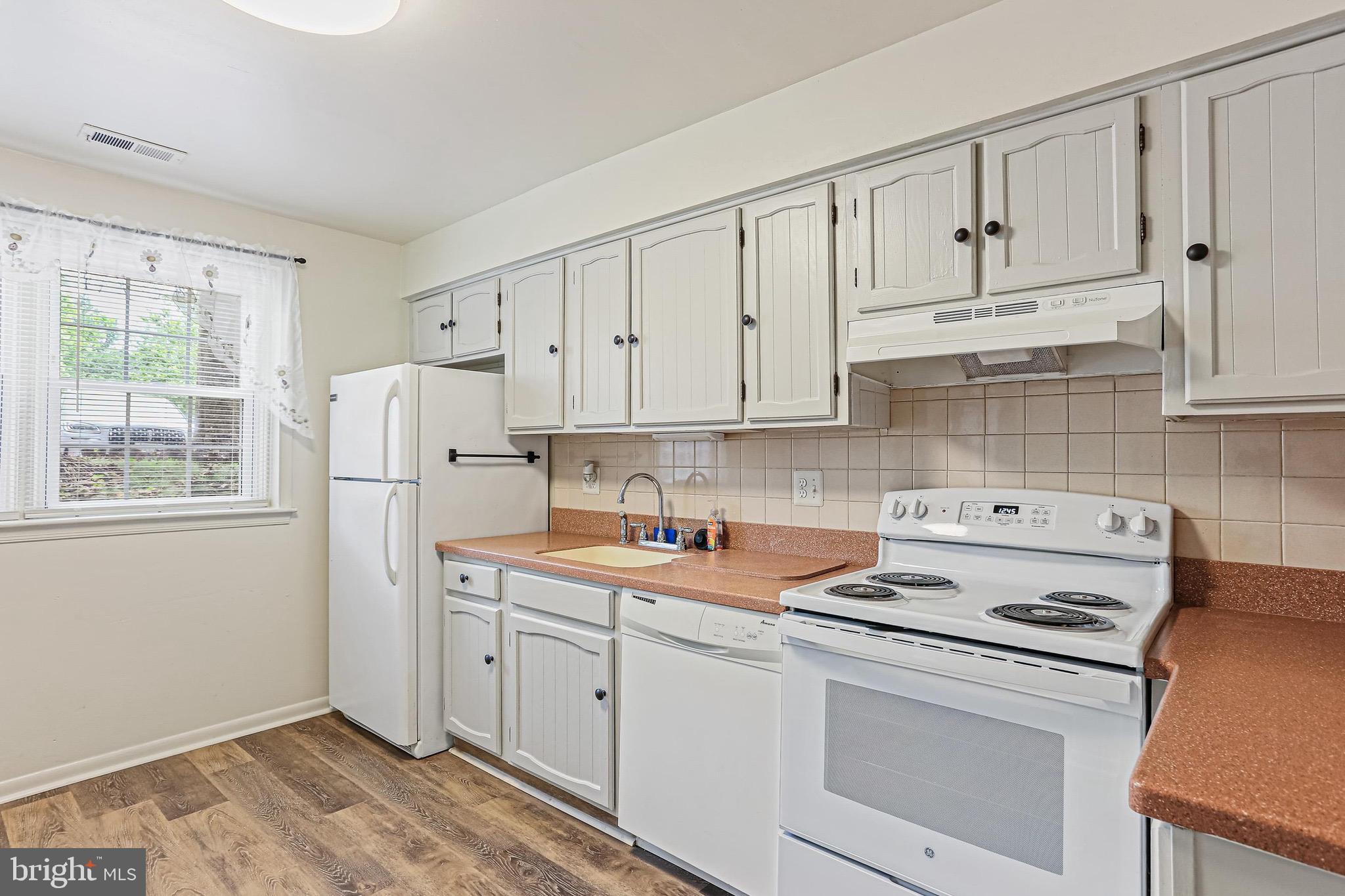 CANDLEWOOD - Residential