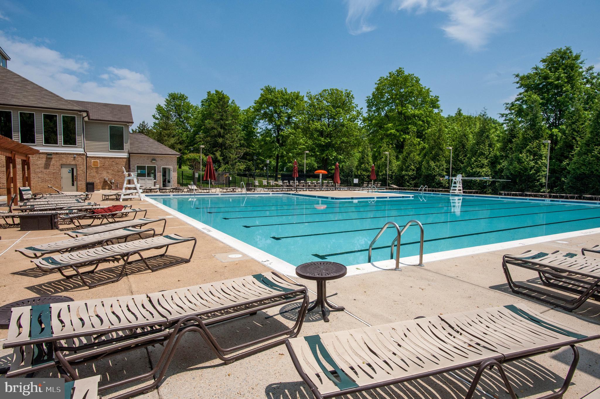 KINGSTOWNE - Residential Lease