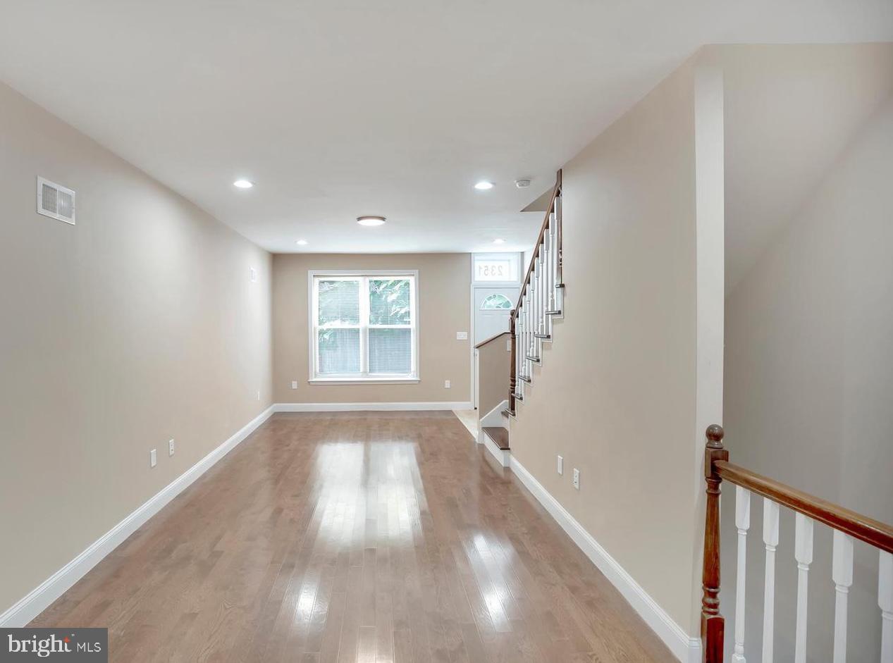EAST PASSYUNK CROSSING - Residential