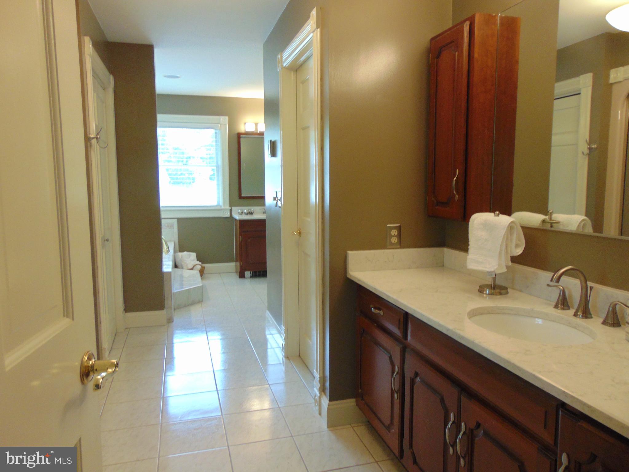 RIDGEVIEW - Residential