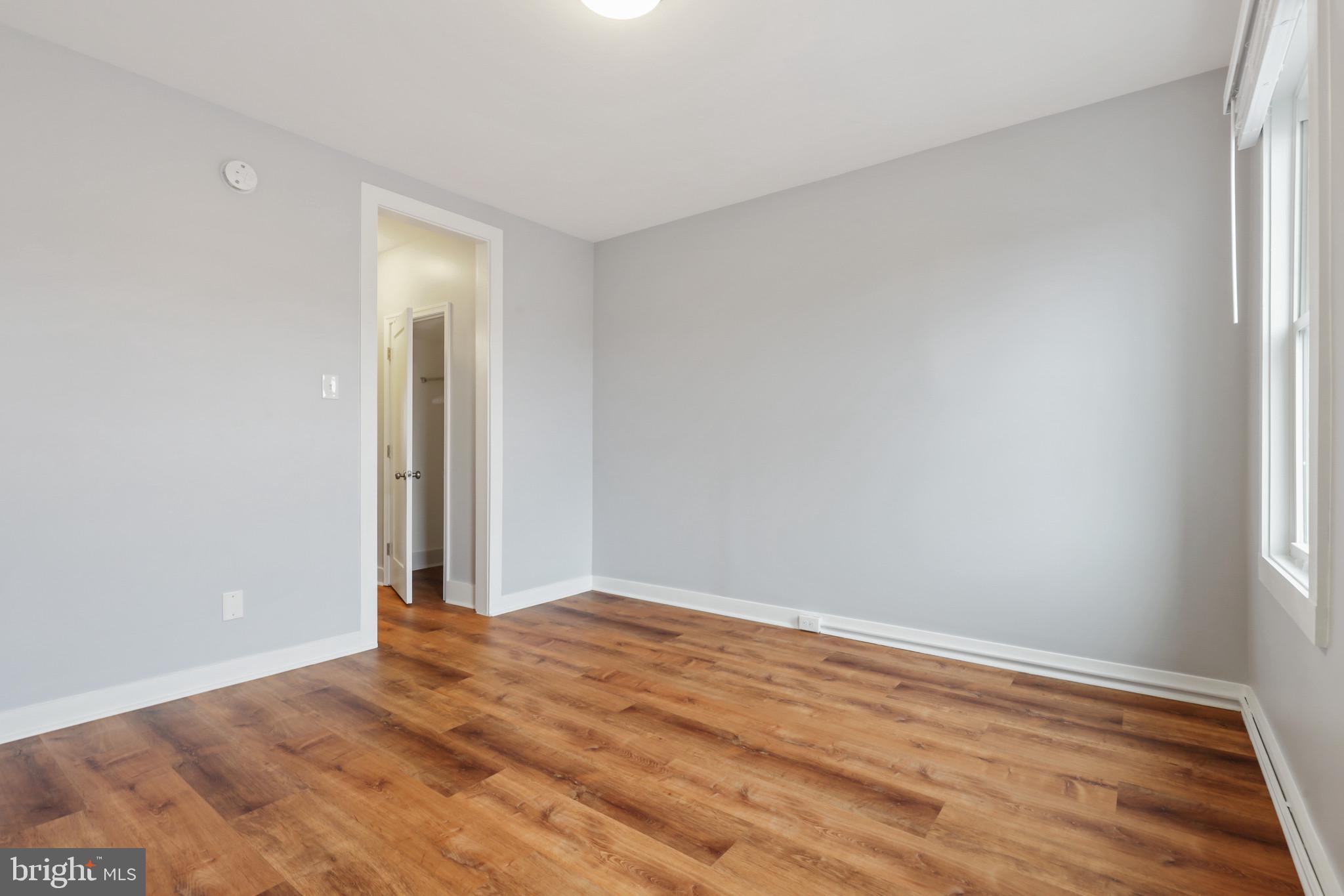 GREEKTOWN - Residential Lease