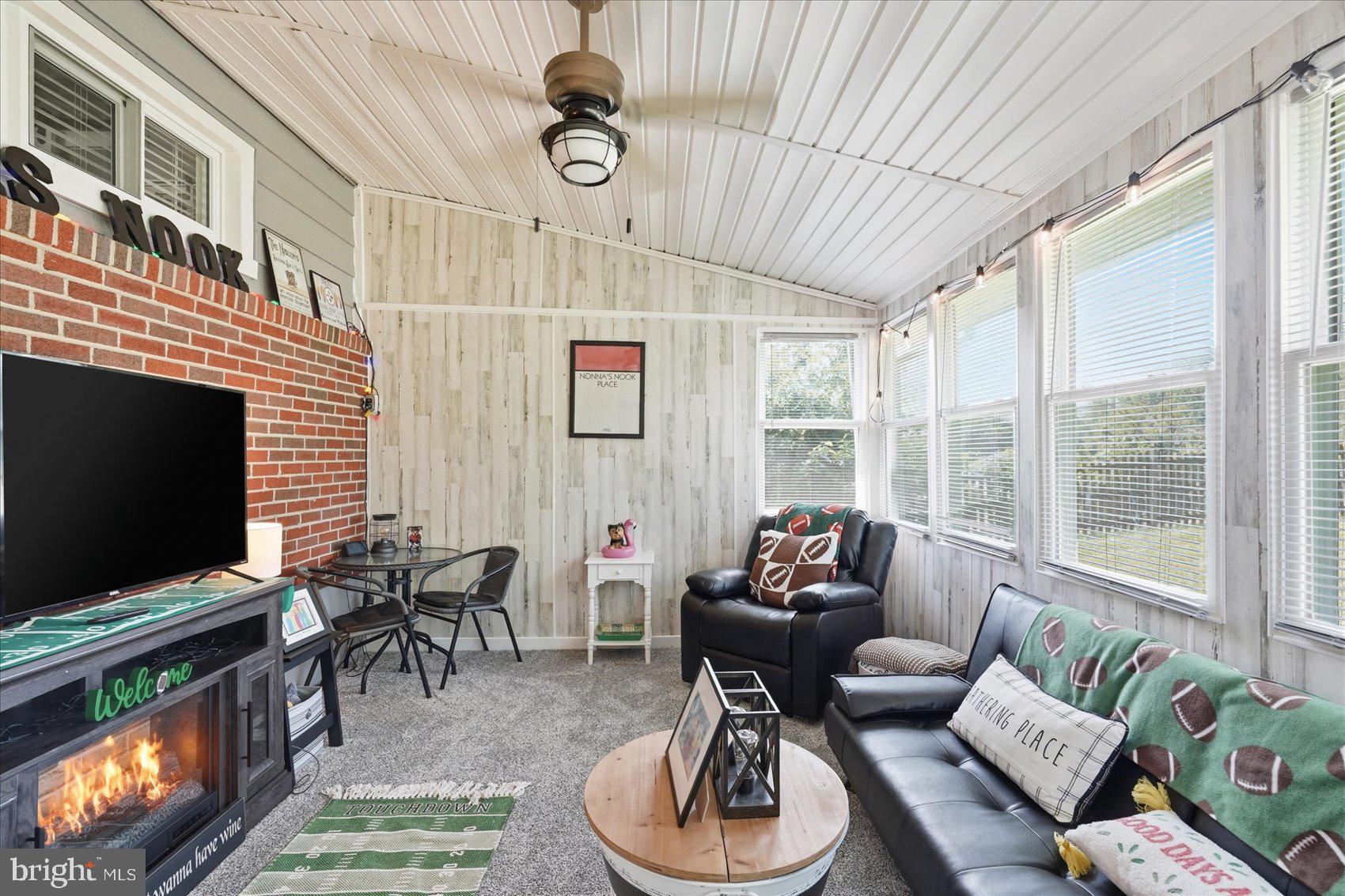 HARFORD FARMS - Residential