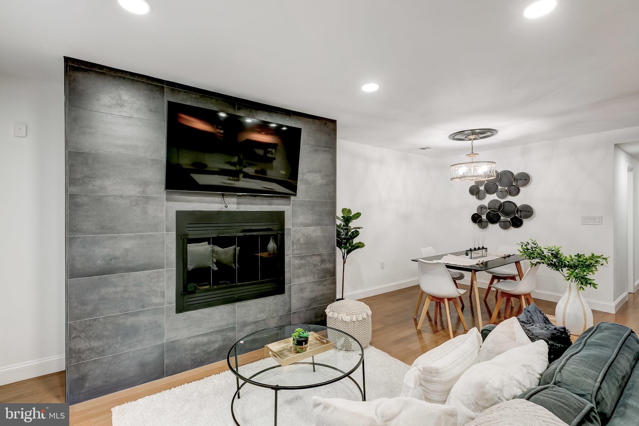 HARBOR WAY - Residential