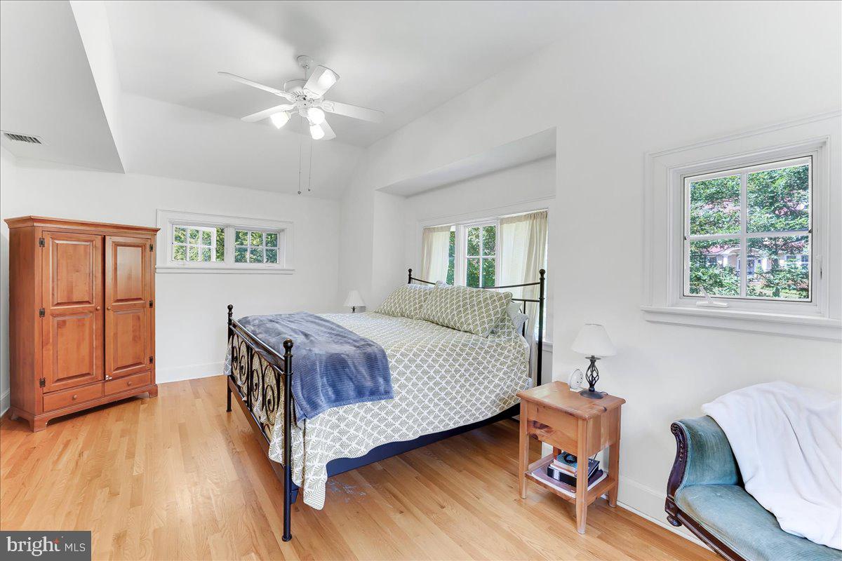 NORTH WAYNE - Residential