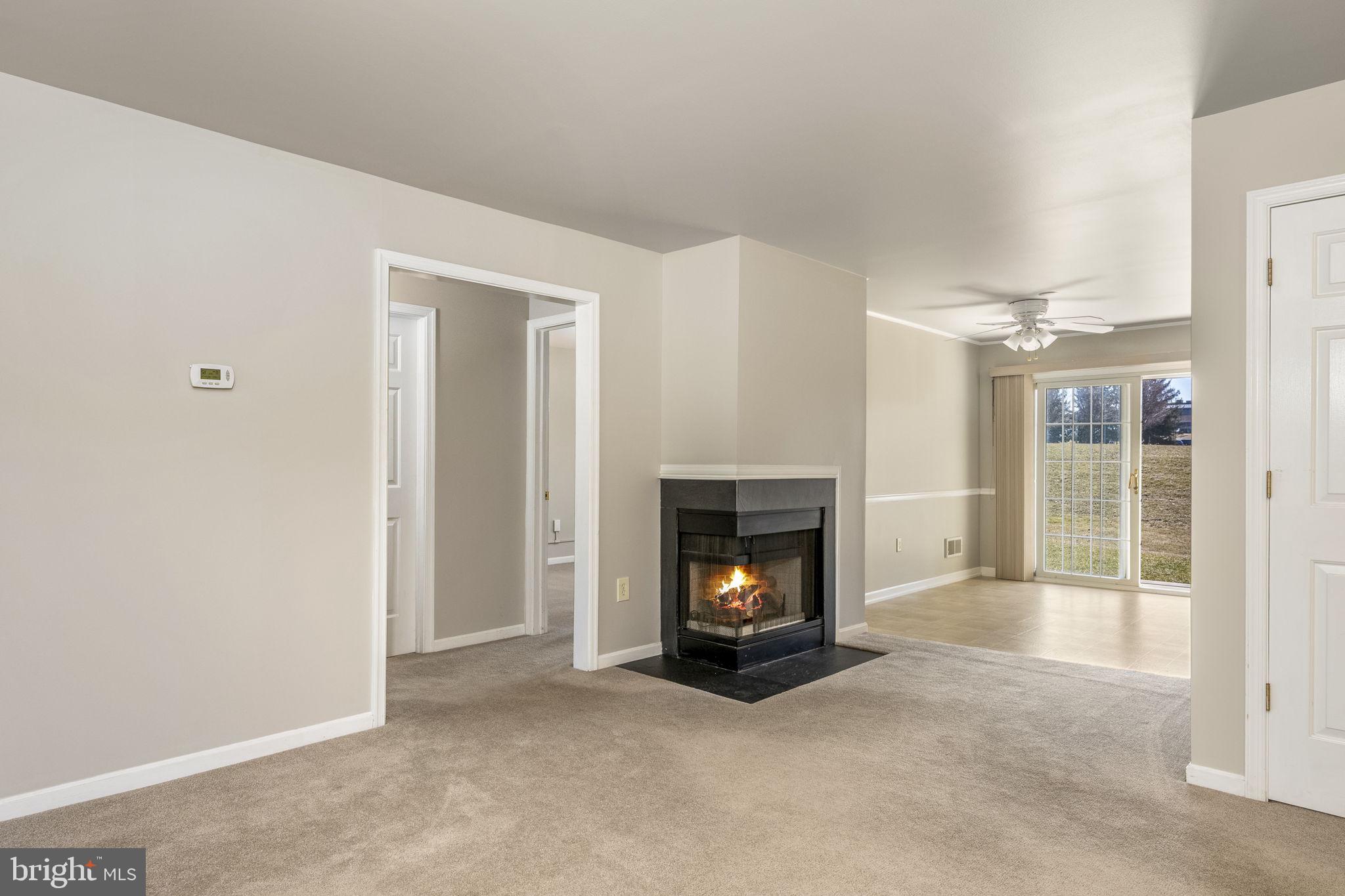 SEVEN OAKS - Residential