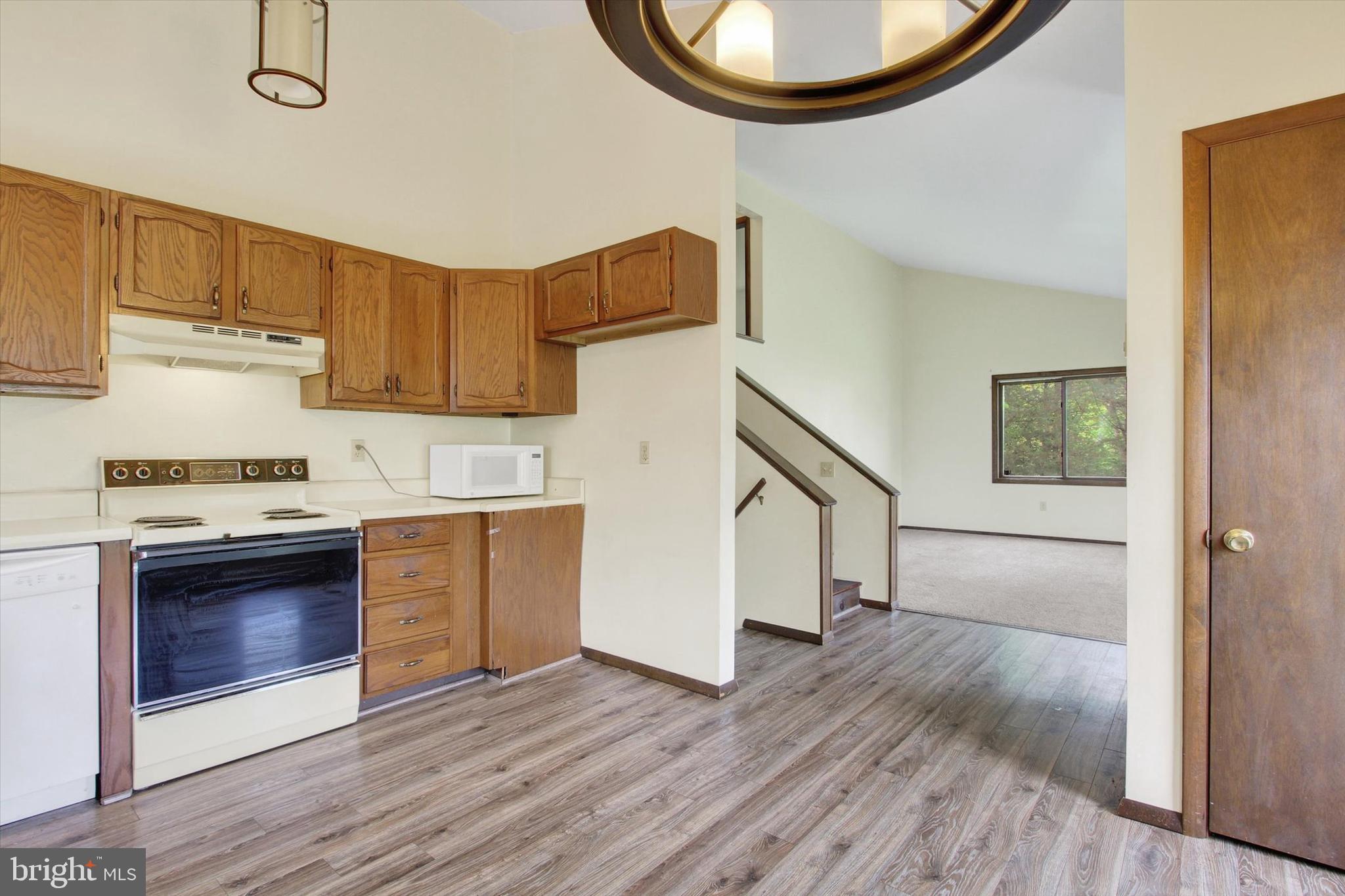 LAKE MEADE - Residential