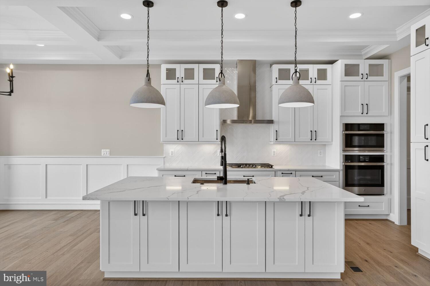 ROCK ISLAND LANDING - Residential