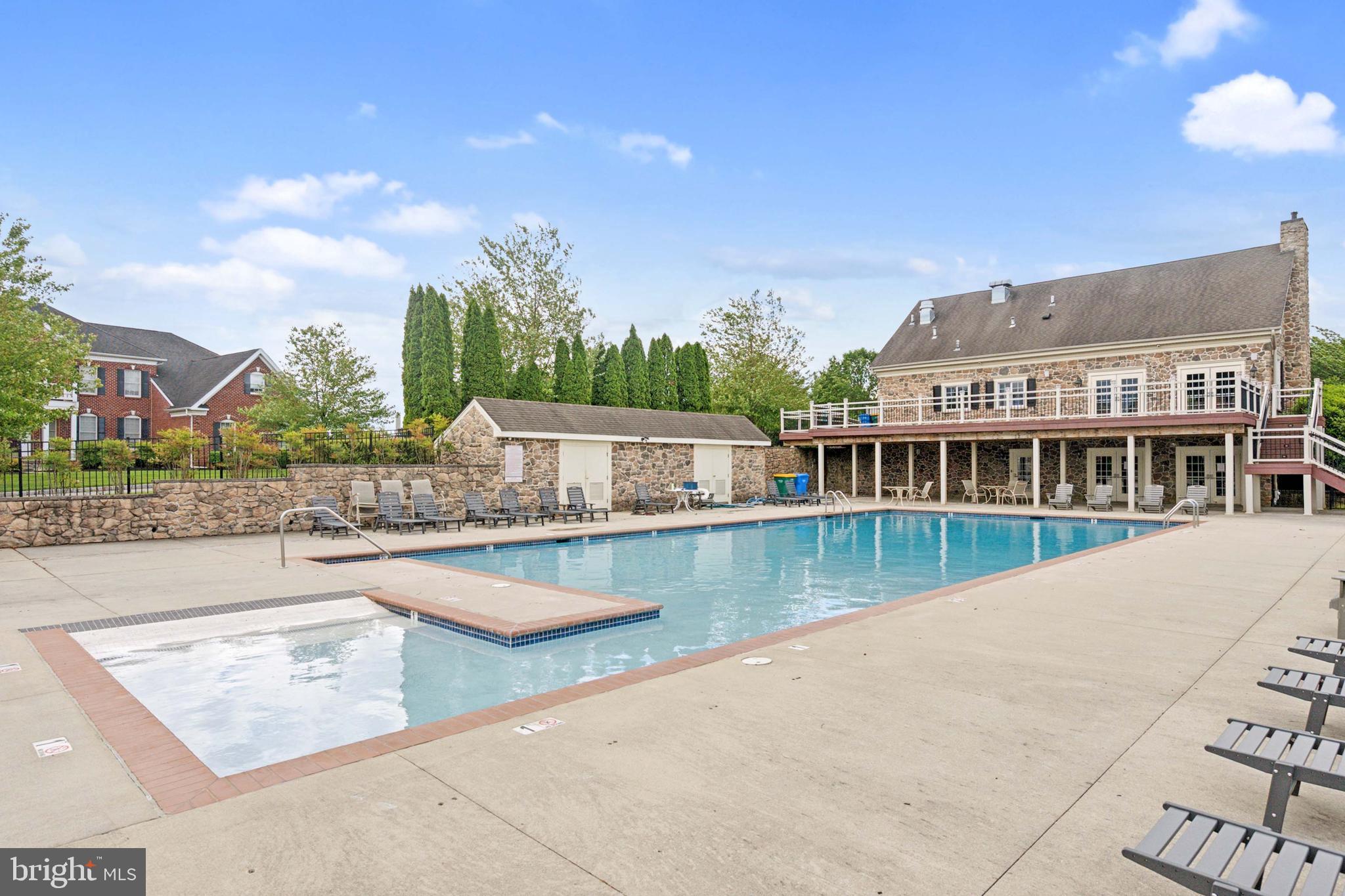 RIVERSIDE AT CHADDS - Residential